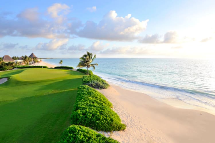 Golf course and sea